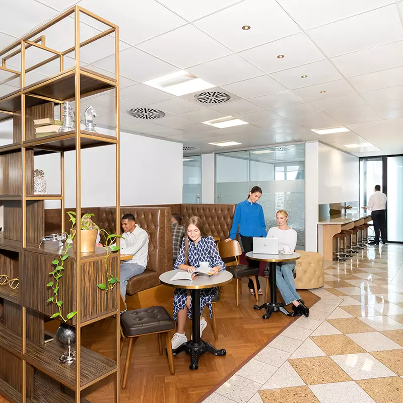 /media/39351/uk-workspace-that-works-banner-square-lea.png